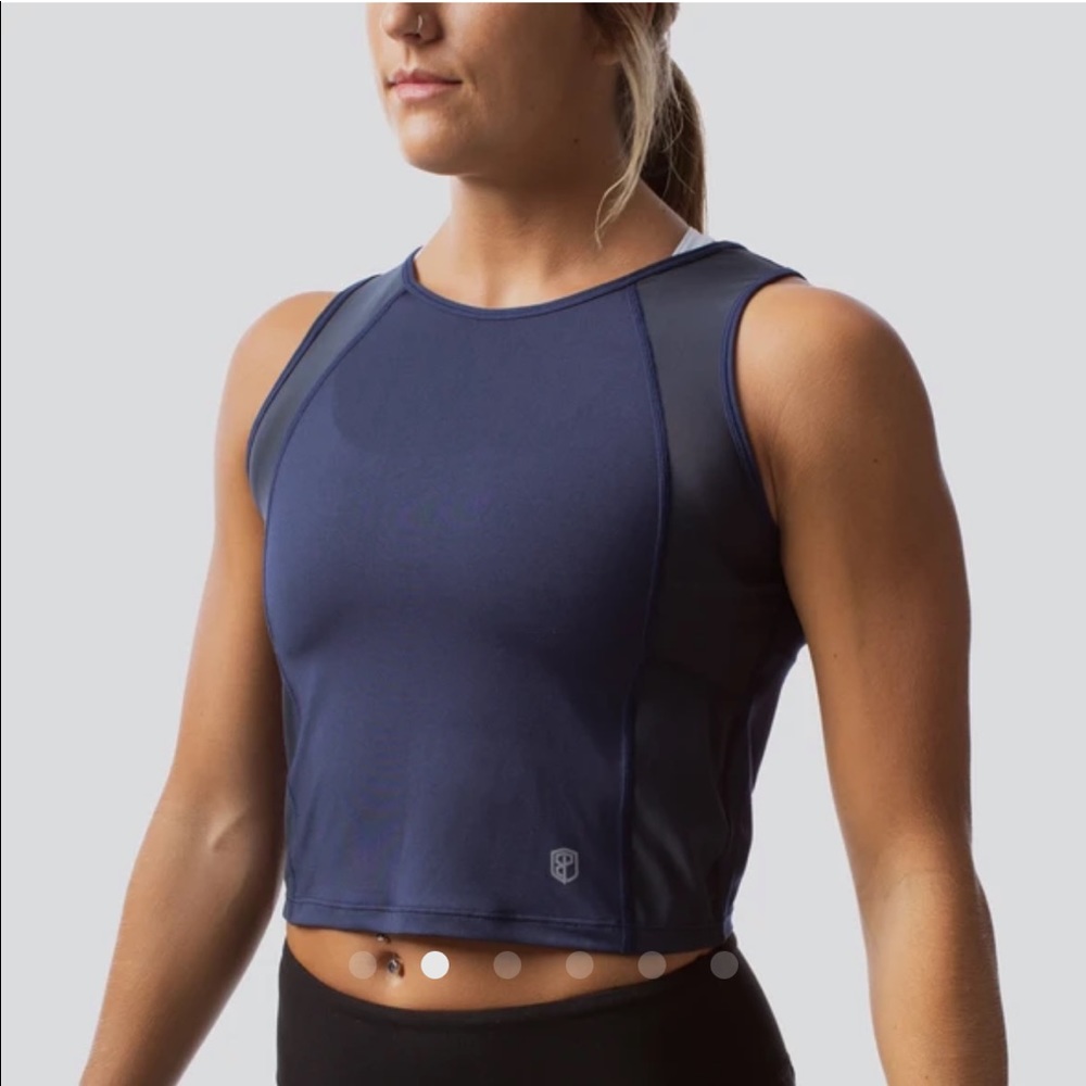 Born Primitive Hurricane Crop Tank